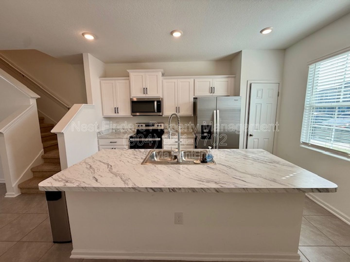 Beautiful townhome for rent in Equinox East property image