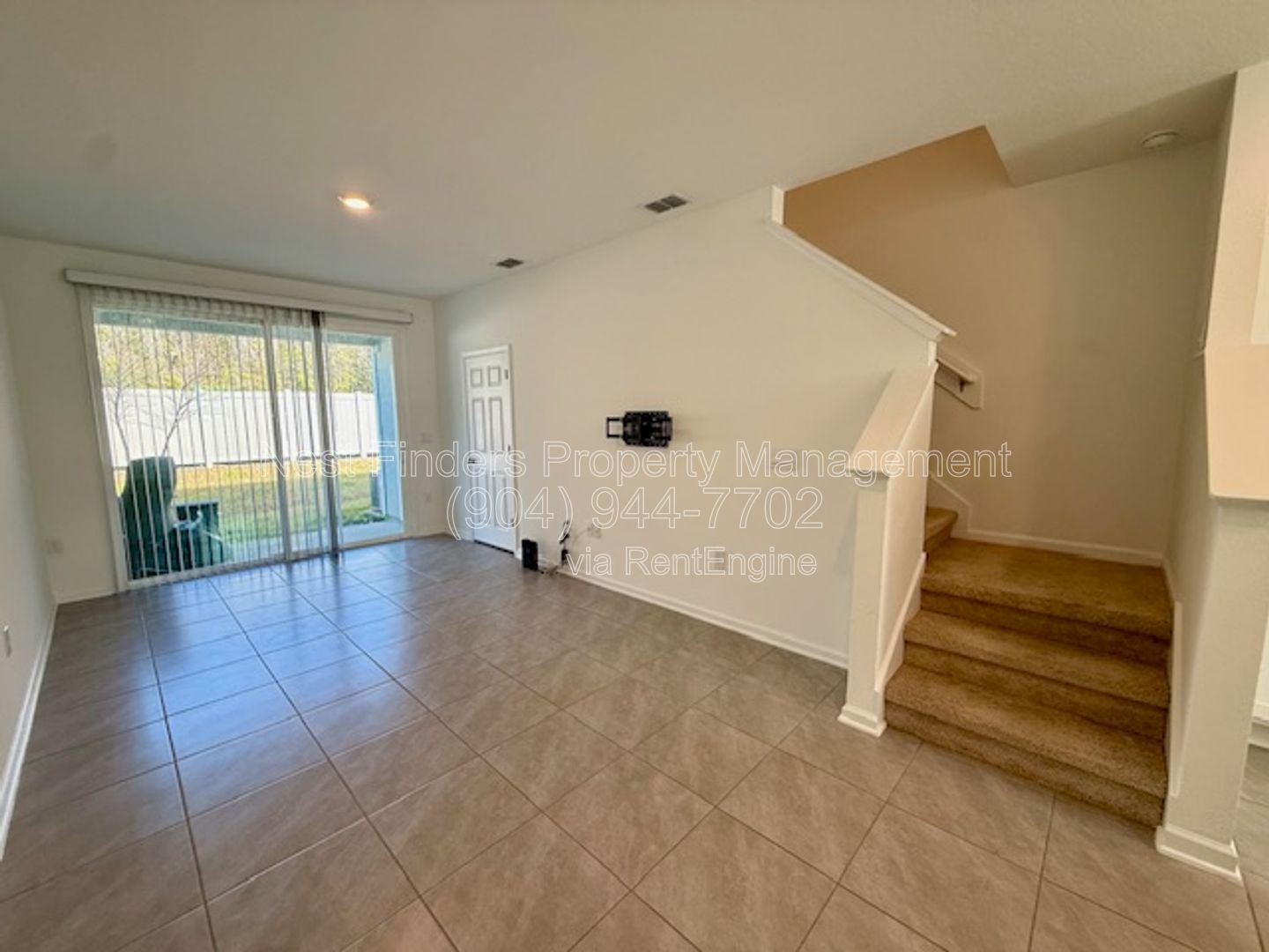 Beautiful townhome for rent in Equinox East property image
