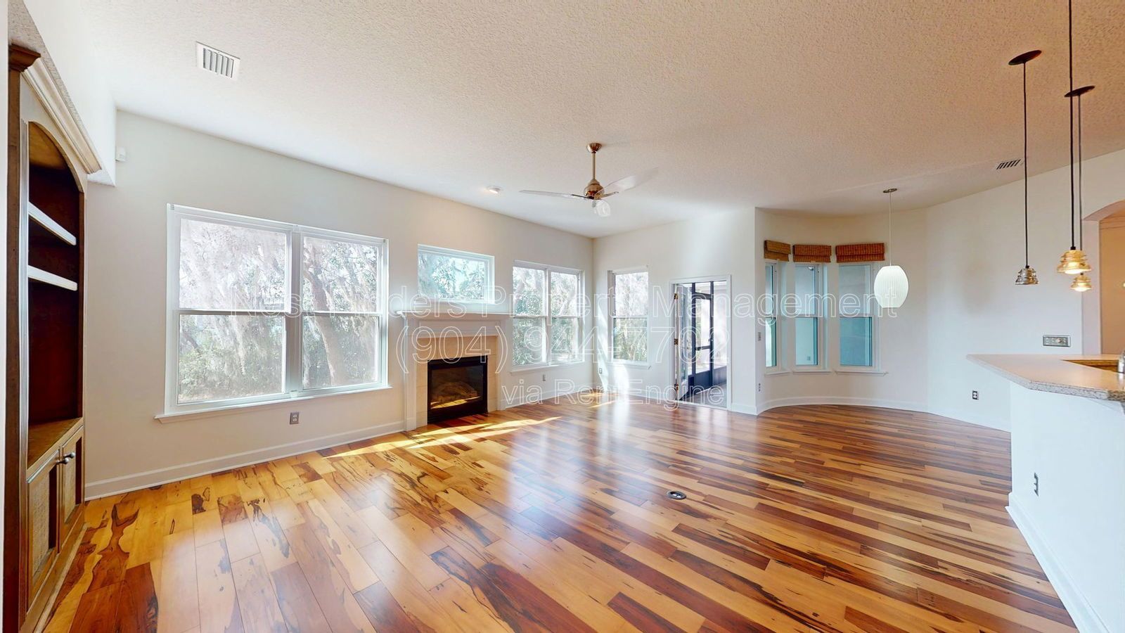 Spacious 5 bedroom home for rent in Queens Harbour! property image