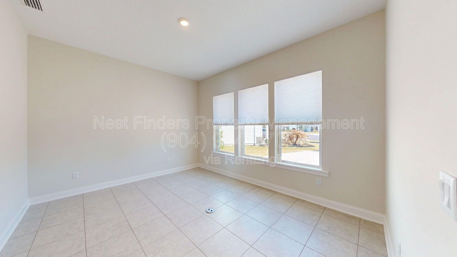 Stunning lakefront home for rent in Beacon Lake! property image