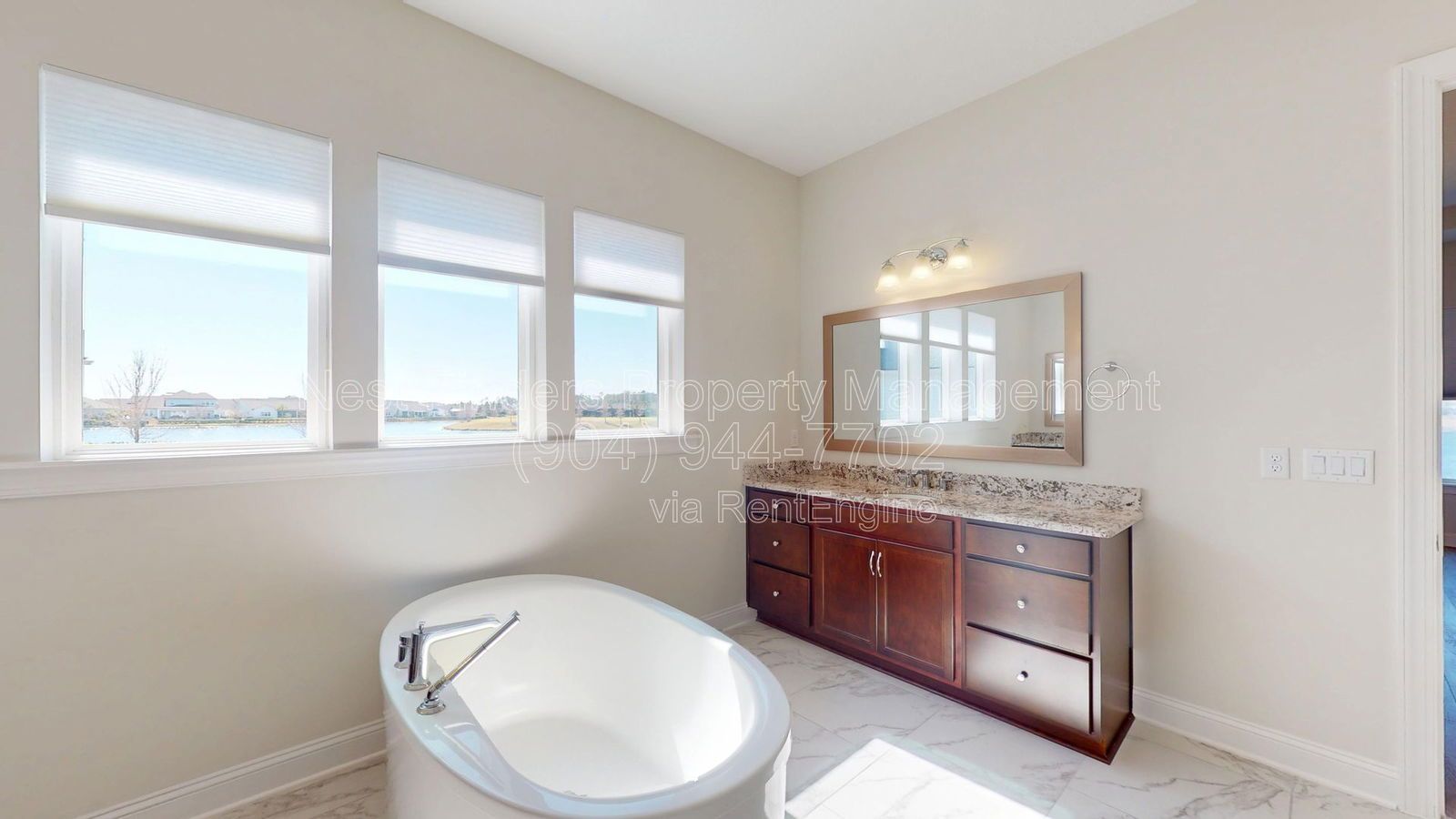 Stunning lakefront home for rent in Beacon Lake! property image