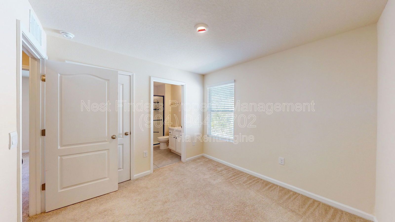 Charming three-bedroom, 2.5-bathroom end-unit townhome for rent in the desirable Rivergate community property image