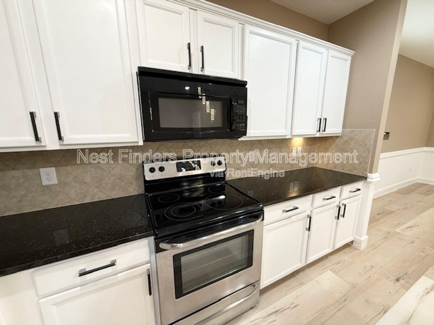 Beautiful Townhome in Bayberry at Bartram Park! property image