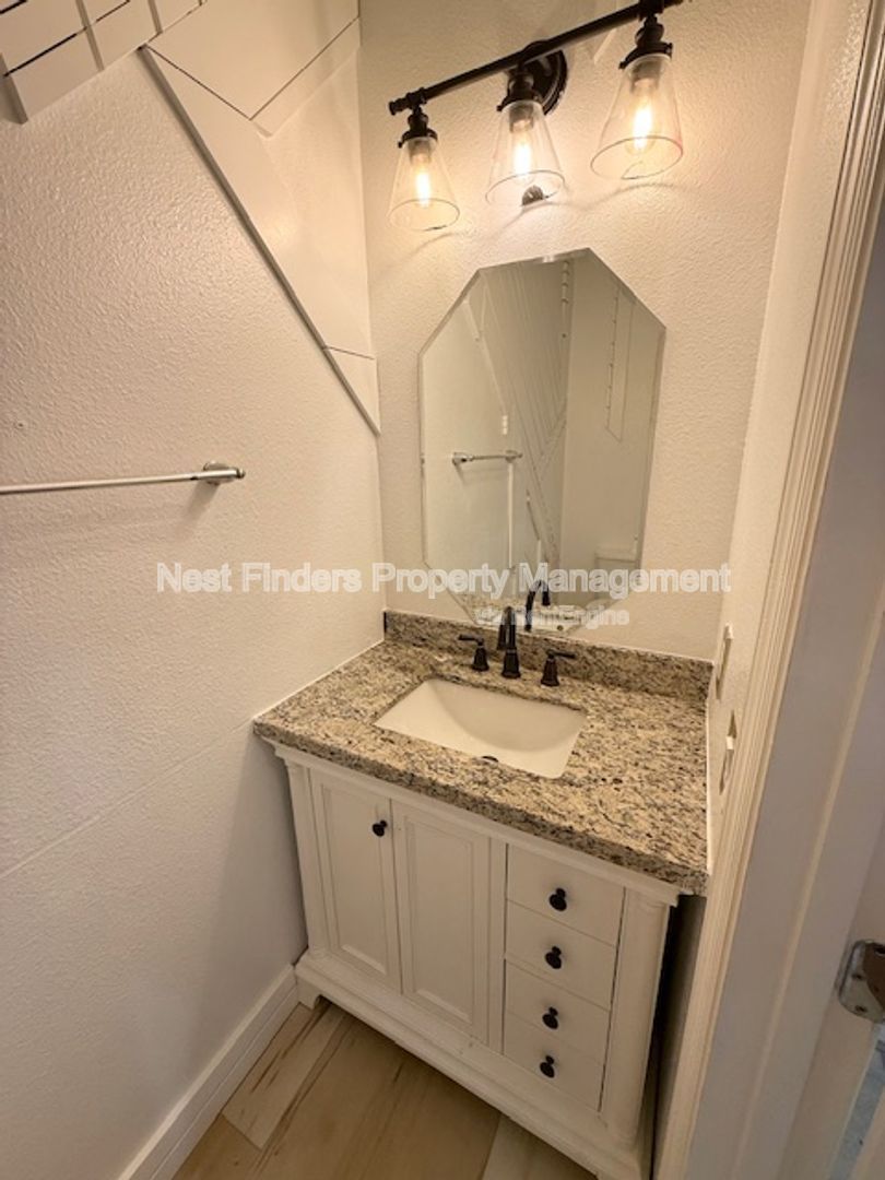 Beautiful Townhome in Bayberry at Bartram Park! property image