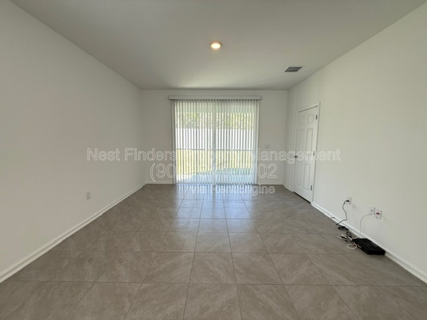 Beautiful 3 bedroom townhome for rent in Equinox! property image