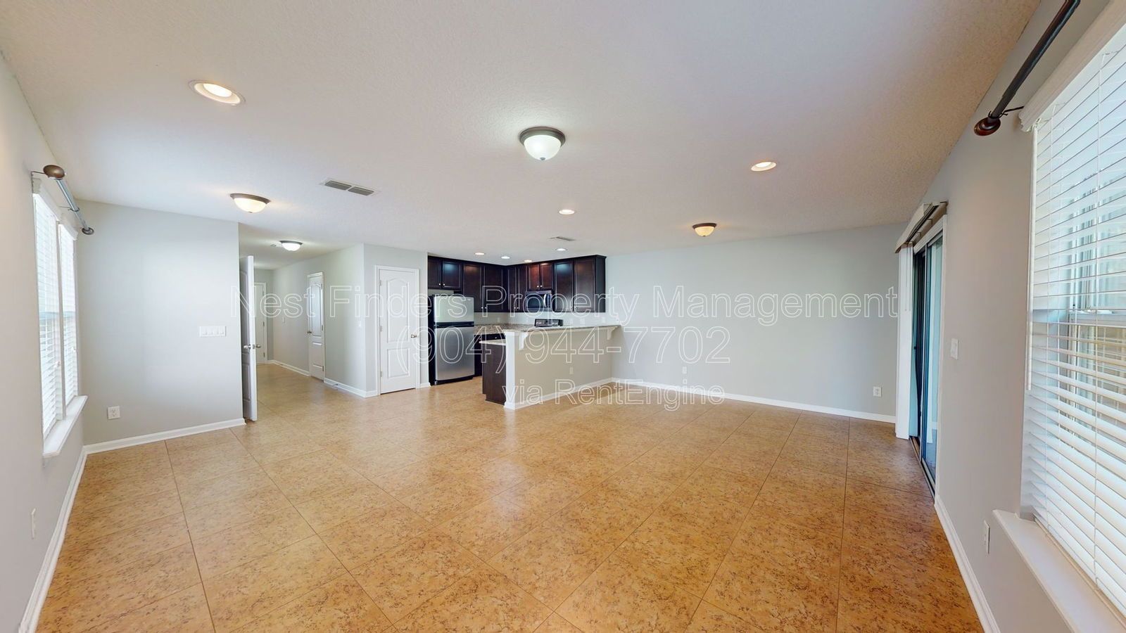 Beautiful townhome in Crossings at Cypress Trace! property image