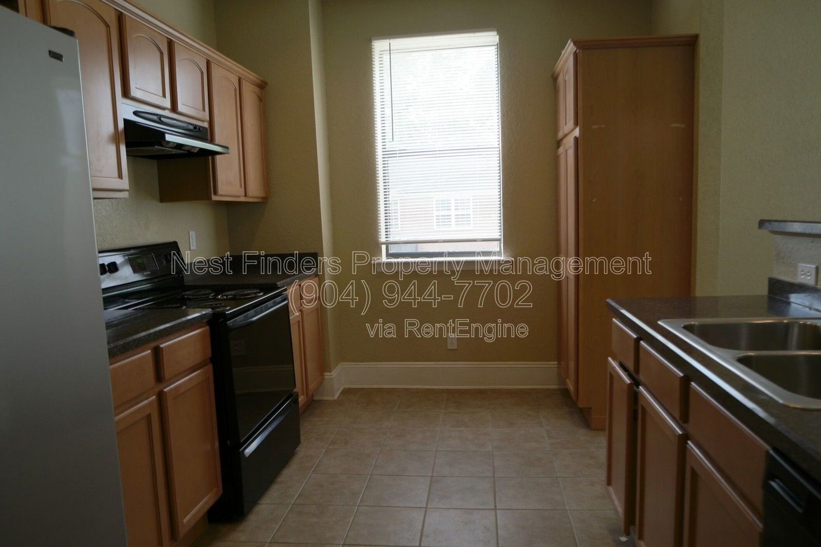 Cute condo available for rent! property image