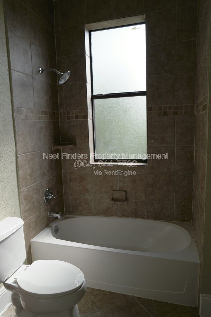 Cute condo available for rent! property image