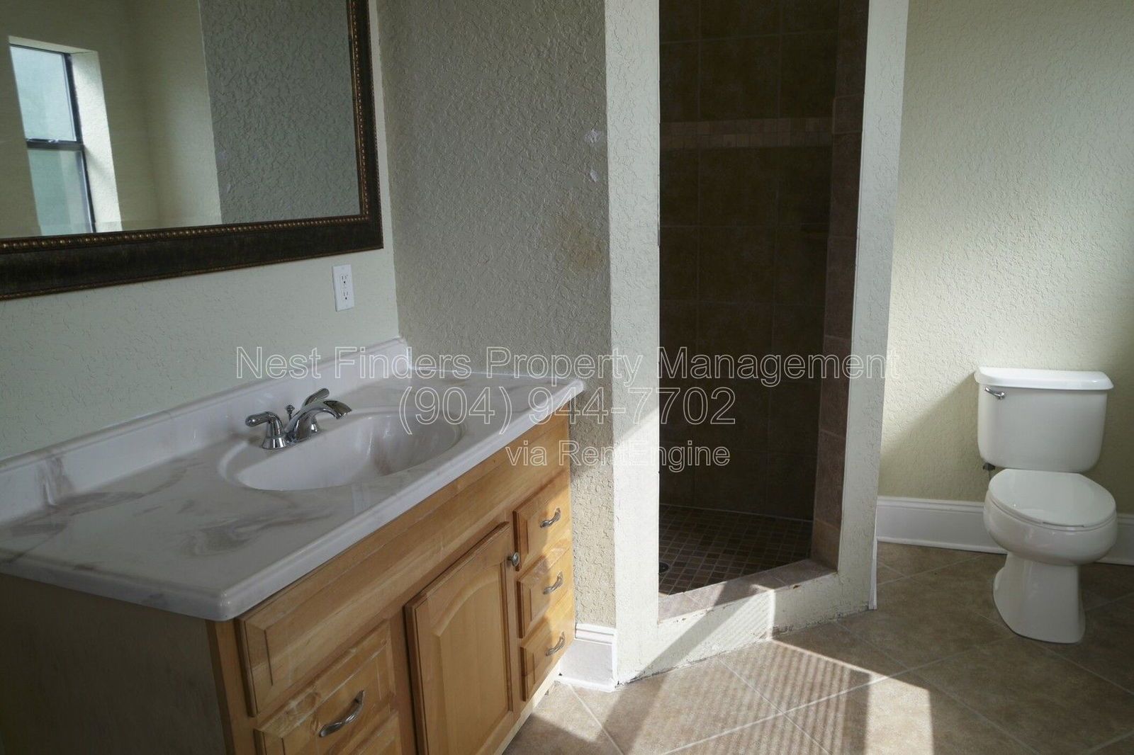 Cute condo available for rent! property image