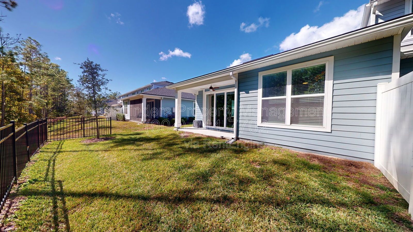 Stunning 3 bedroom, 2 bathroom townhome for rent in Beacon Lake property image