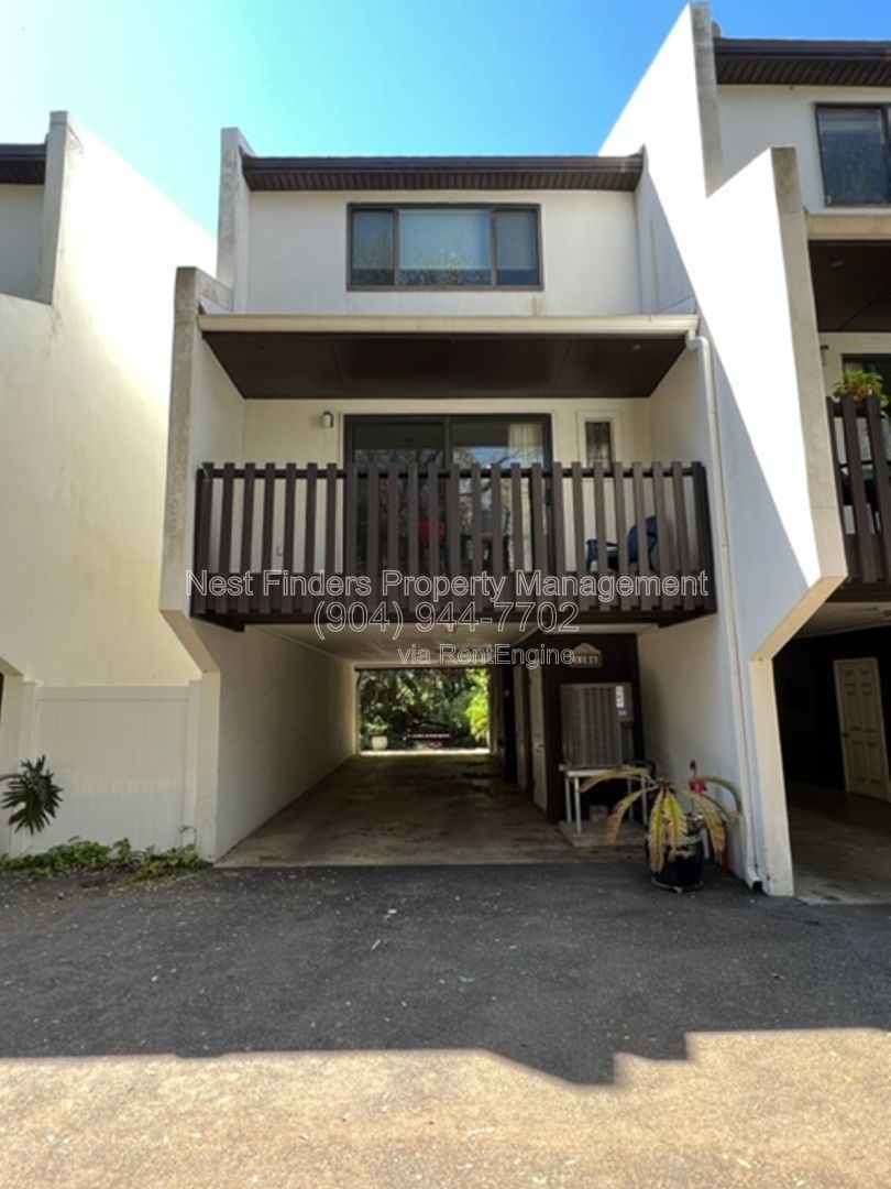 Beautiful townhome for rent in Vilano Beach property image