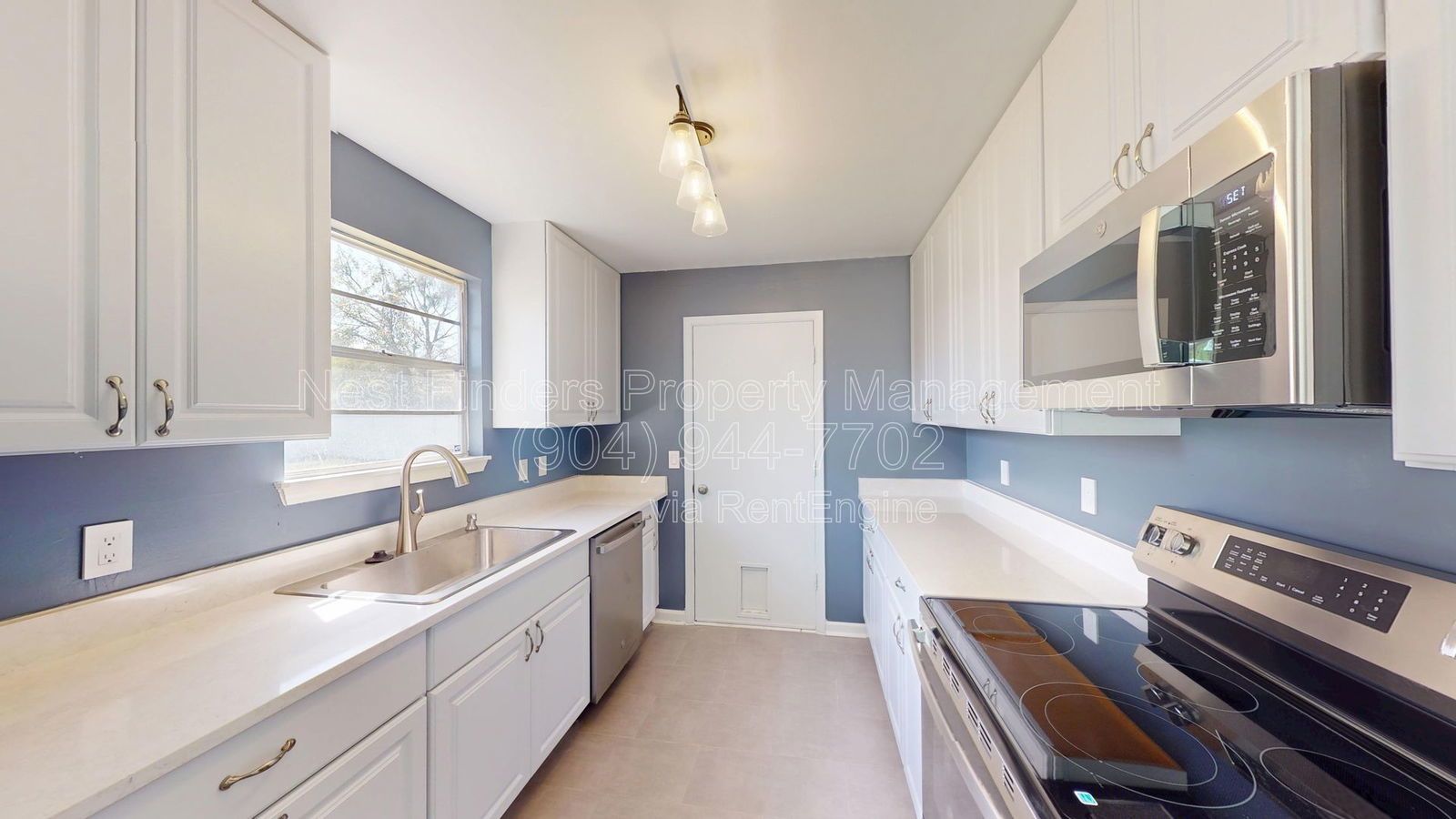 Completely remodeled three-bedroom, two-bathroom home for rent property image