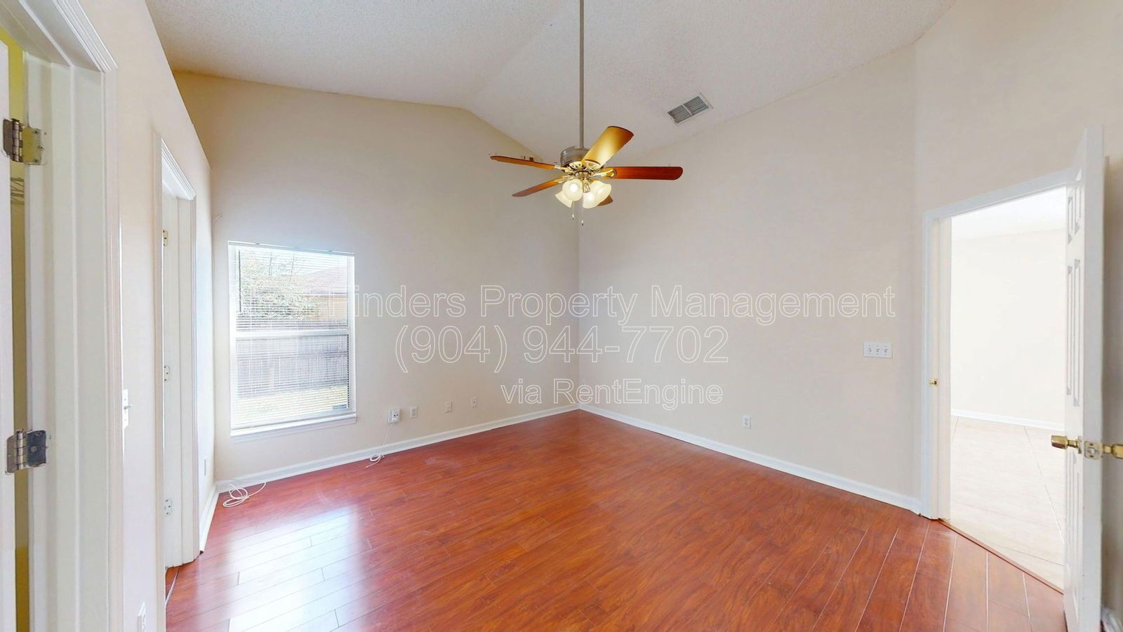 Charming 3-bedroom, 2-bath home n the desirable Katherine Abbey Manor neighborhood. property image