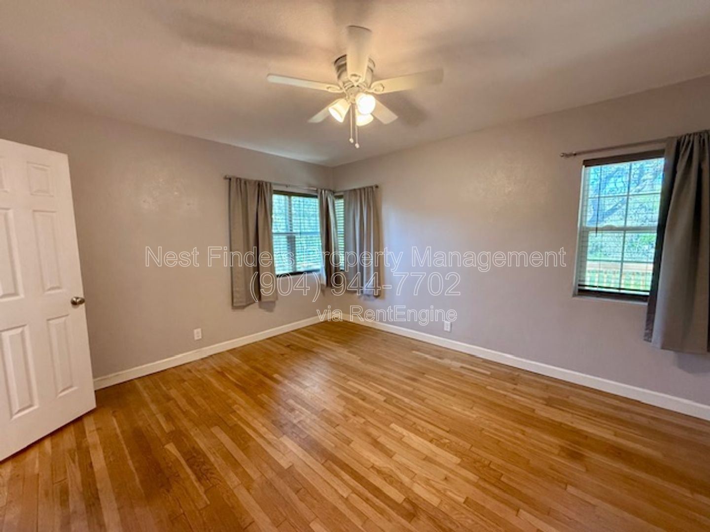 Charming 3-bedroom, 2-bathroom home for rent in the desirable Lakewood area! property image