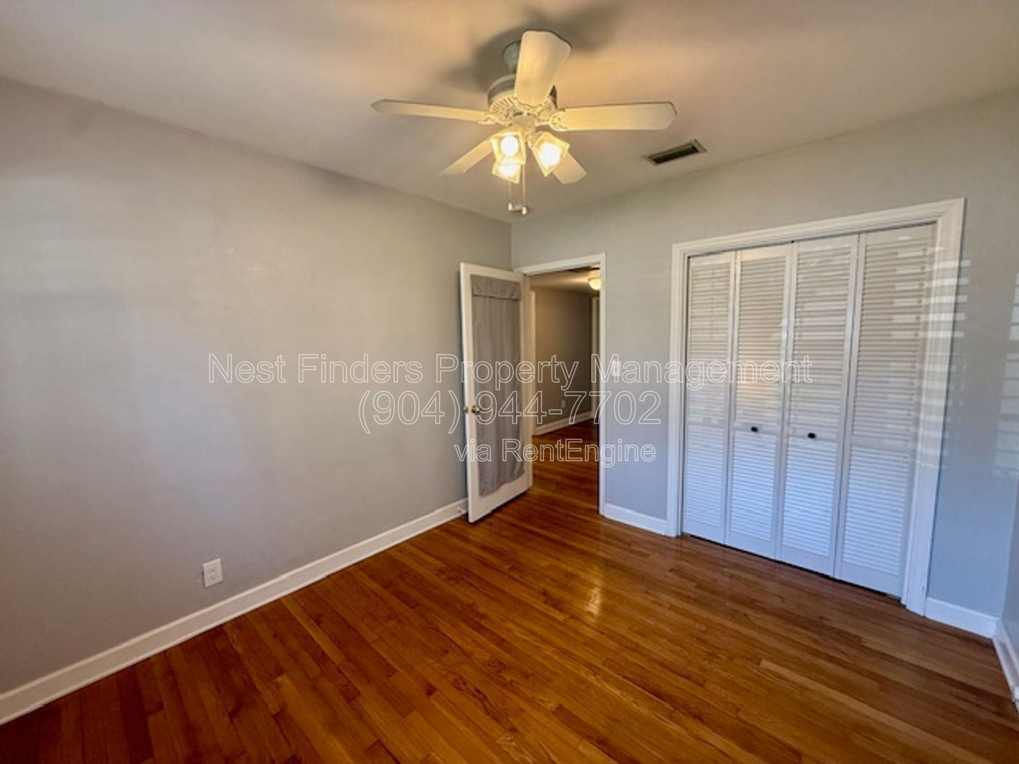 Charming 3-bedroom, 2-bathroom home for rent in the desirable Lakewood area! property image