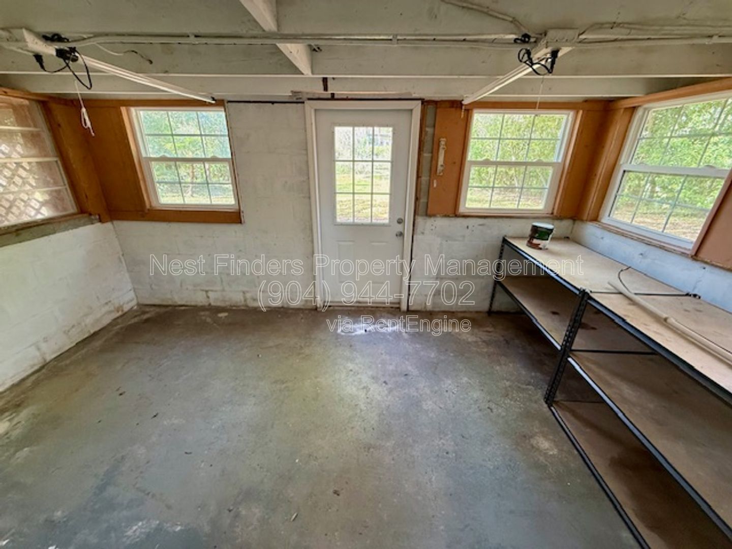 Charming 3-bedroom, 2-bathroom home for rent in the desirable Lakewood area! property image