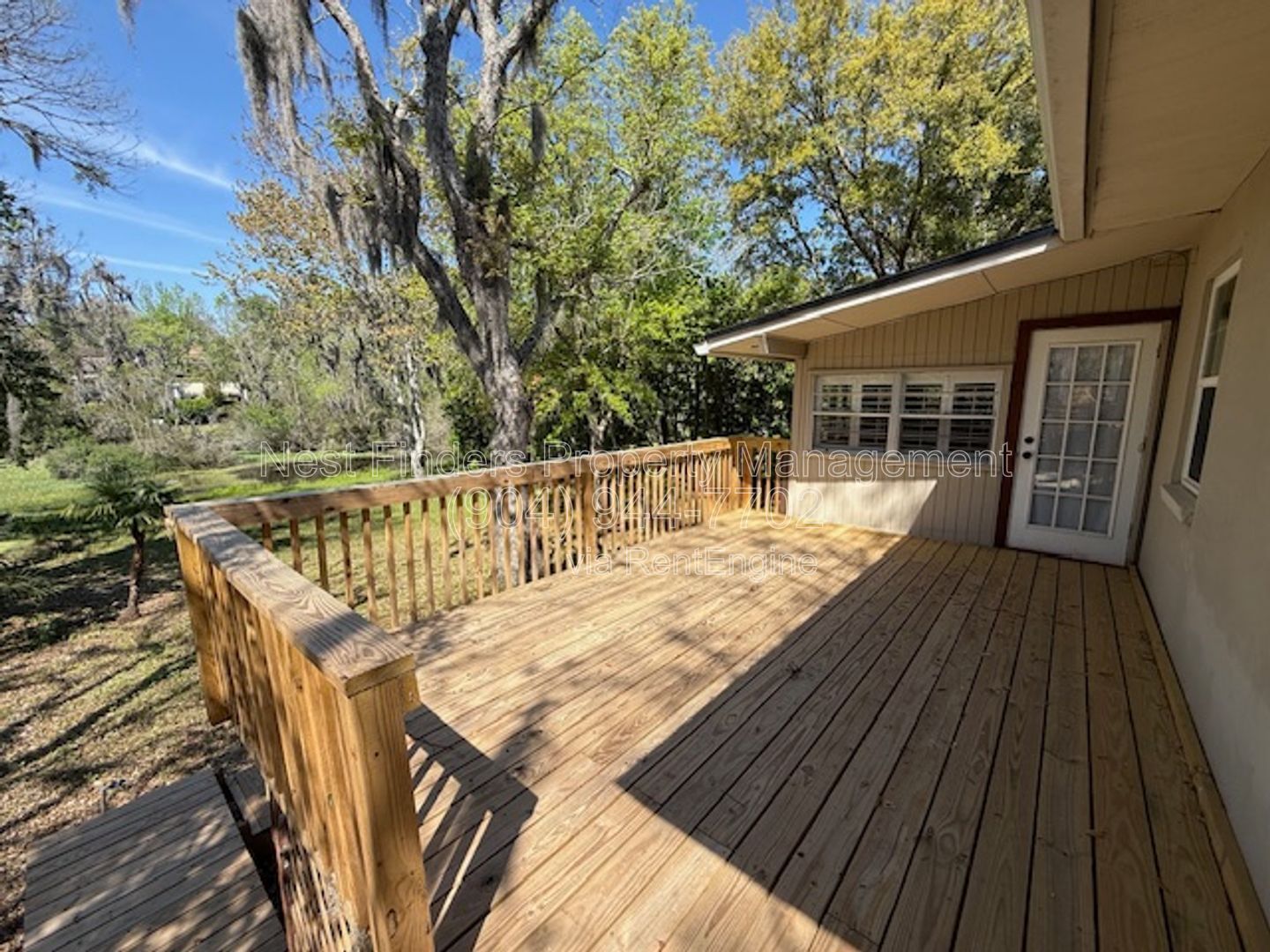 Charming 3-bedroom, 2-bathroom home for rent in the desirable Lakewood area! property image