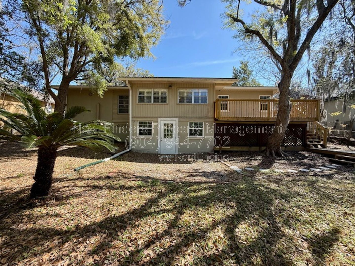 Charming 3-bedroom, 2-bathroom home for rent in the desirable Lakewood area! property image