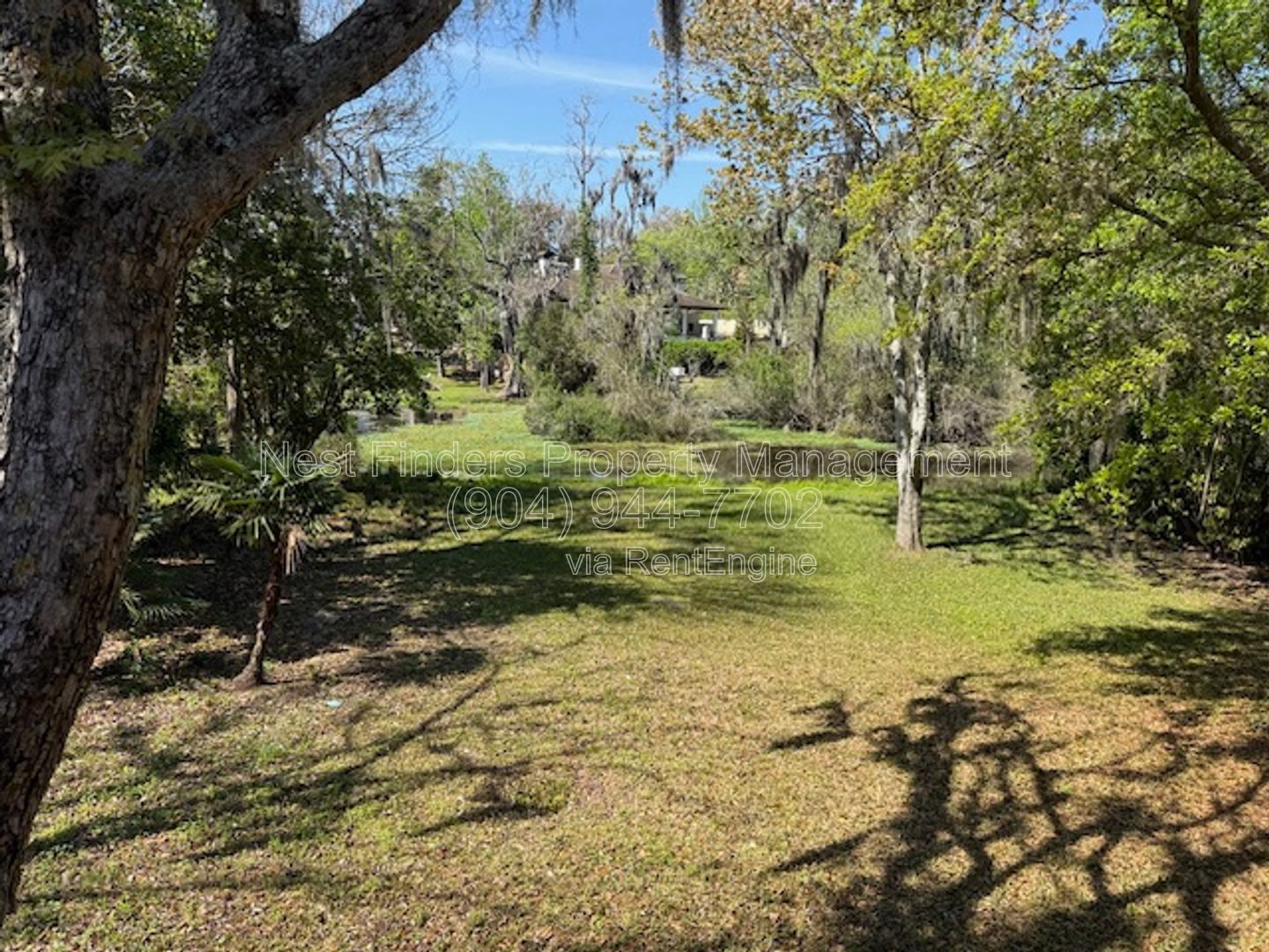 Charming 3-bedroom, 2-bathroom home for rent in the desirable Lakewood area! property image