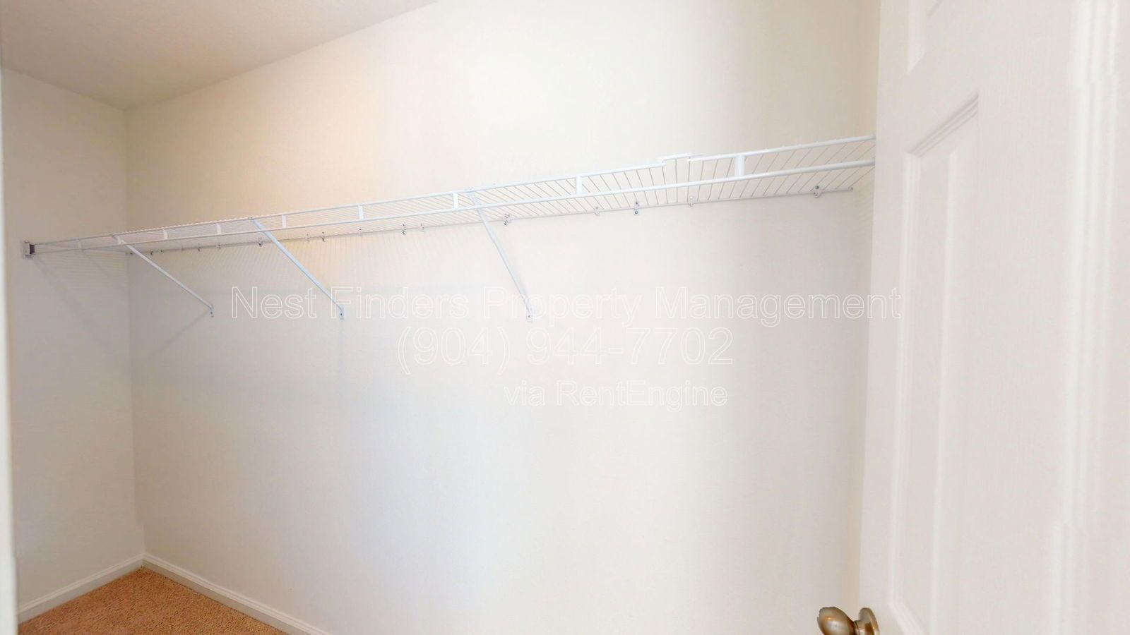 Beautiful townhome for rent in Equinox East property image