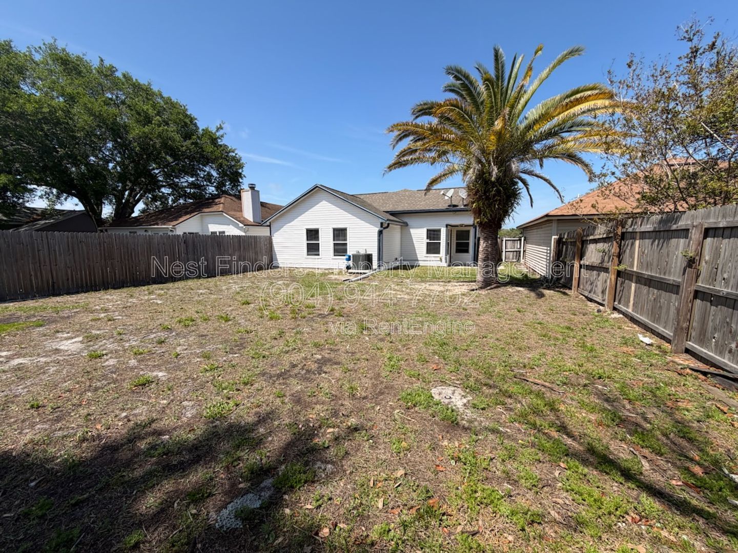 Nice 3-bedroom, 2-bathroom for rent in Villas at Cross Creek! property image