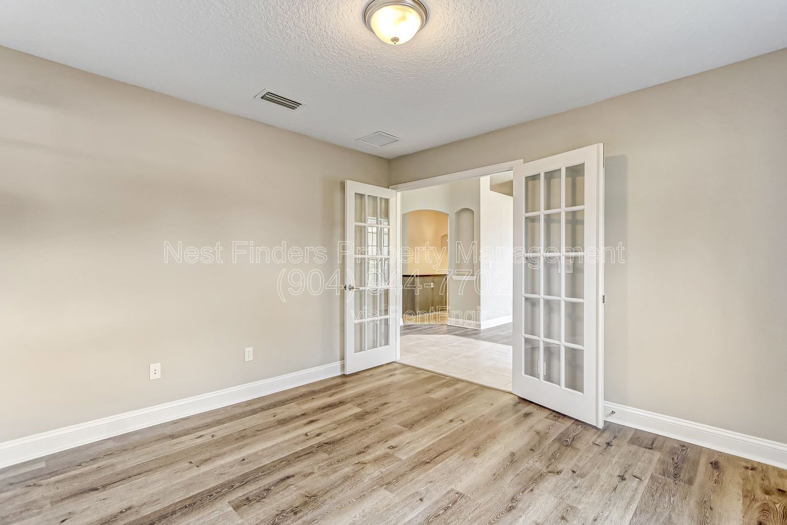 Nicely remodeled 4 bedroom home for rent in Green Cove Springs! property image