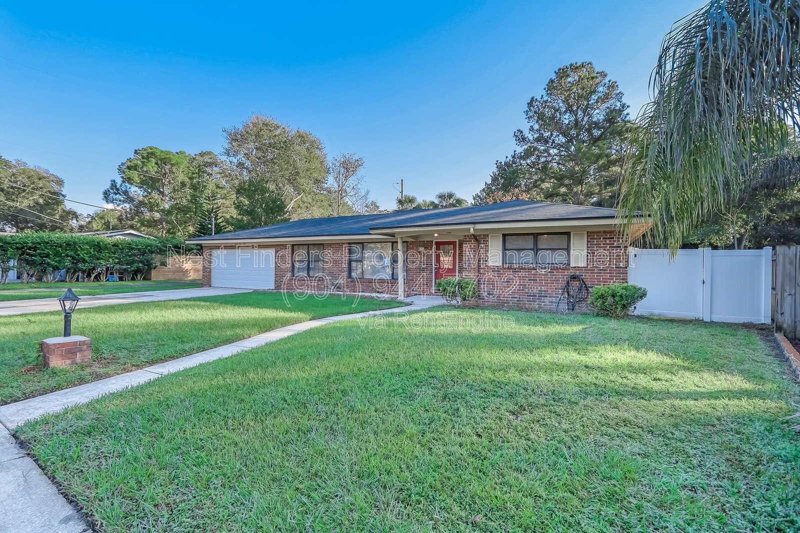 Beautiful 3 bedroom, 2 bathroom home in the heart of Mandarin! property image