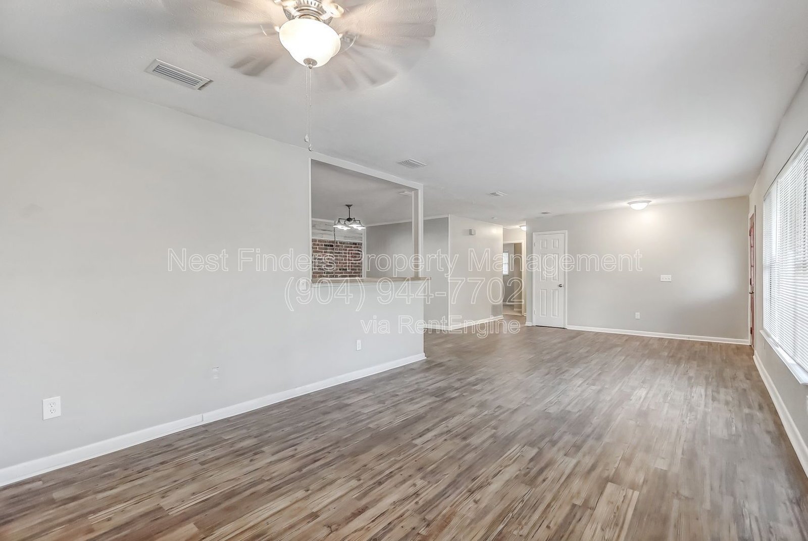 Beautiful 3 bedroom, 2 bathroom home in the heart of Mandarin! property image