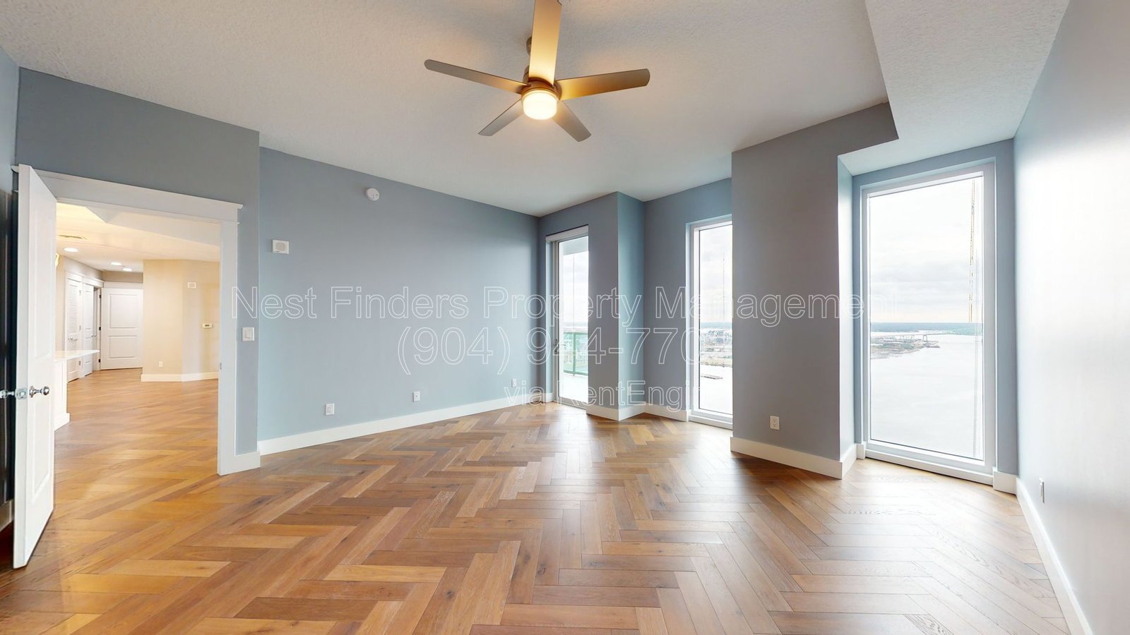 Spectacular 31st floor condo for rent at The Peninsula! property image