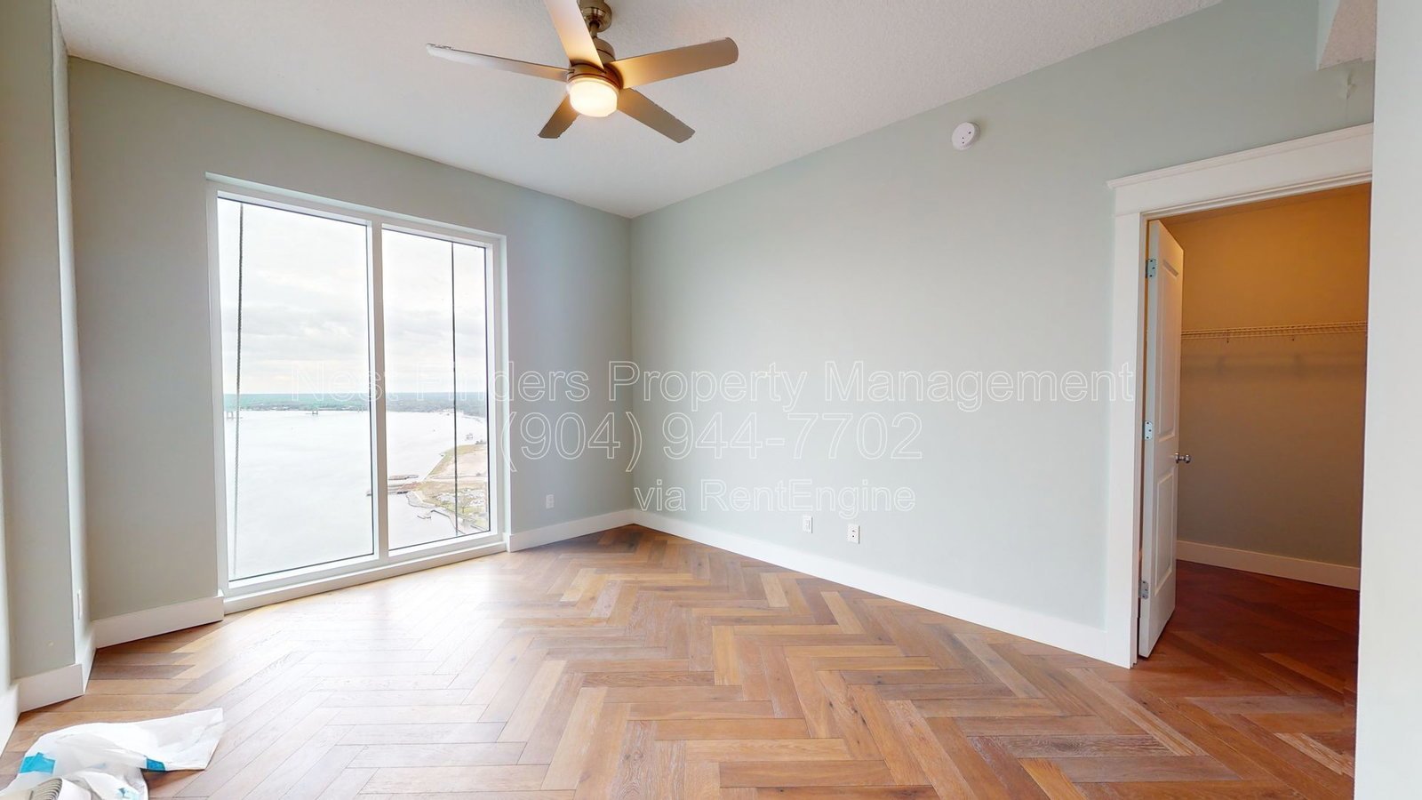 Spectacular 31st floor condo for rent at The Peninsula! property image