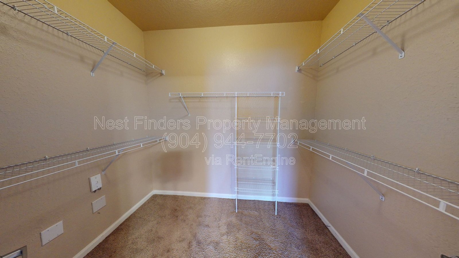 Condo in Villa Medici, ready now! property image