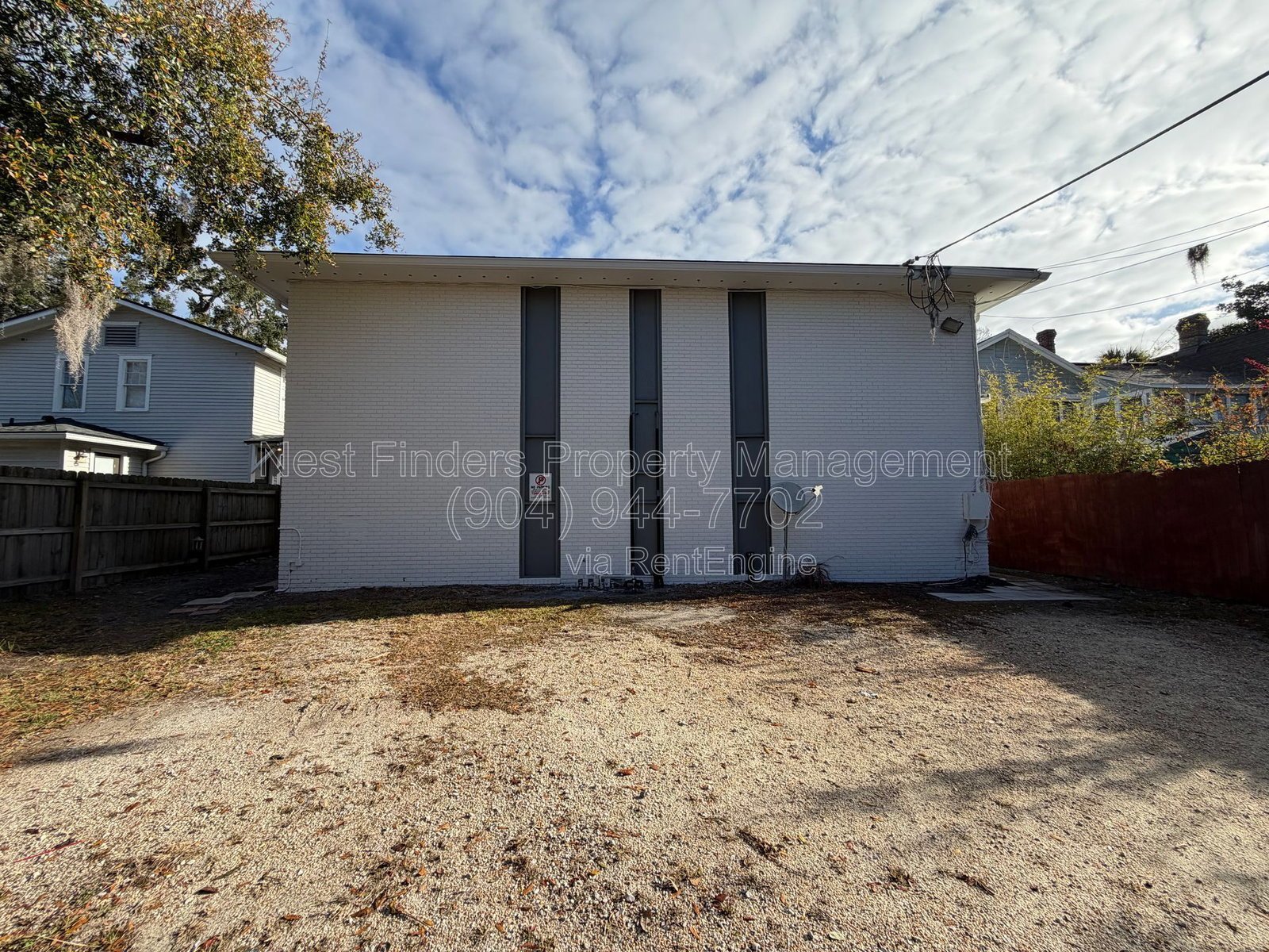 Cute duplex available! property image