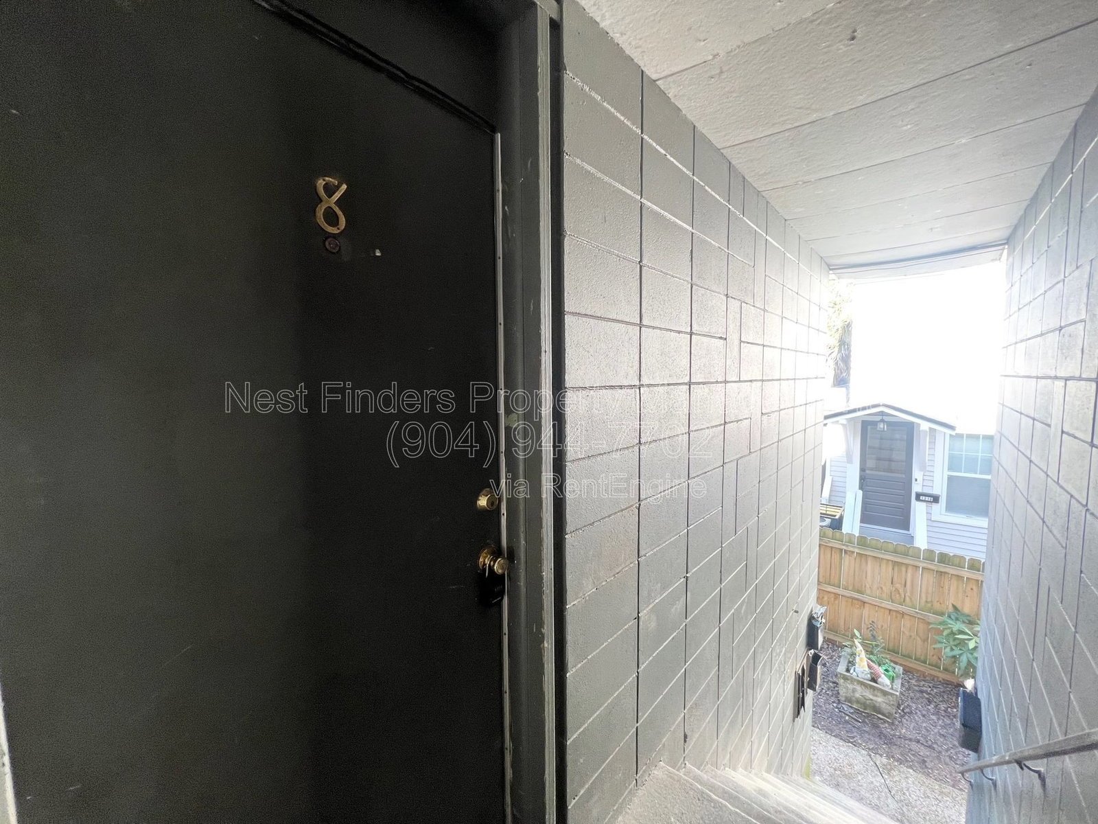 Cute duplex available! property image