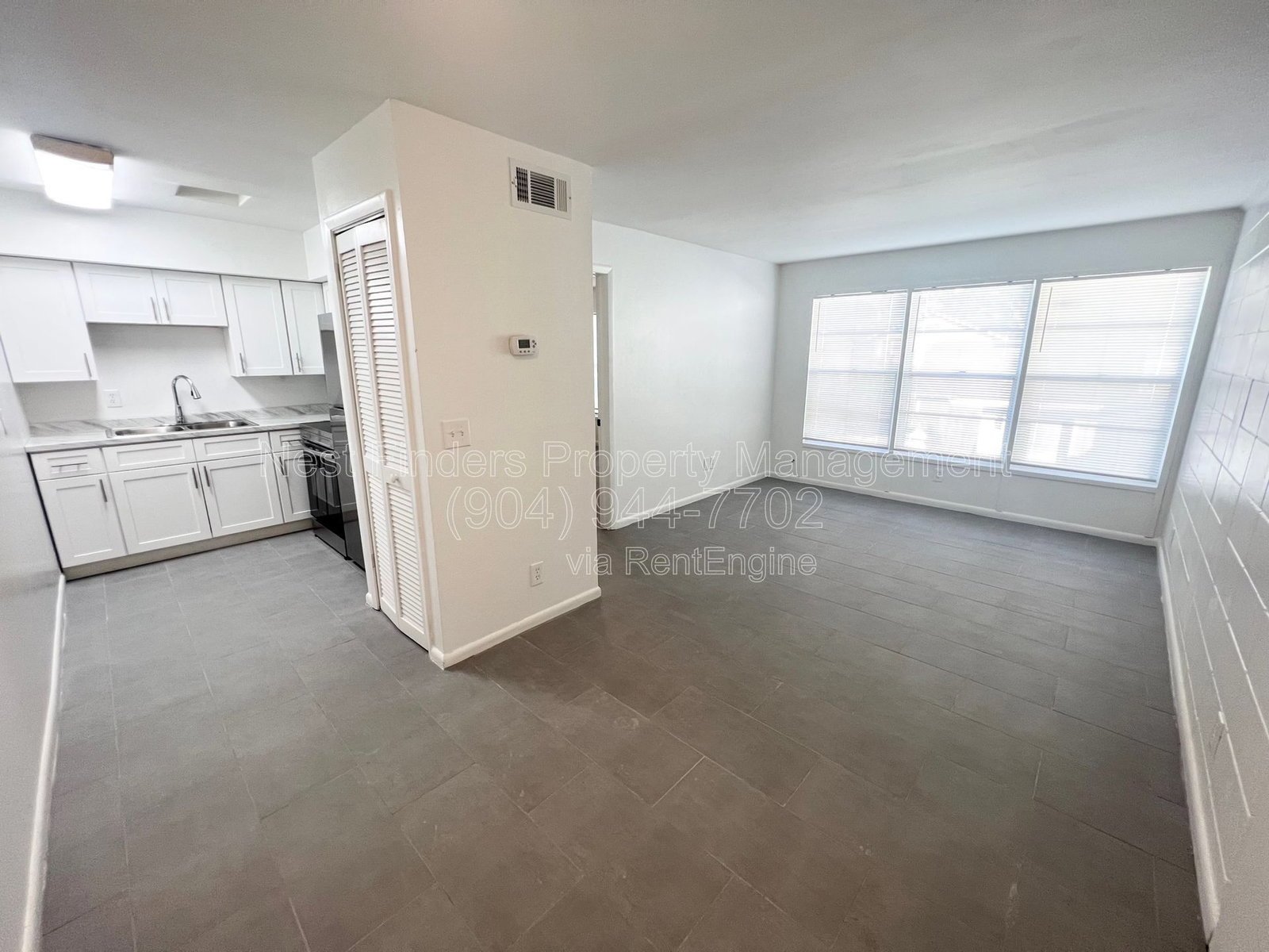 Cute duplex available! property image