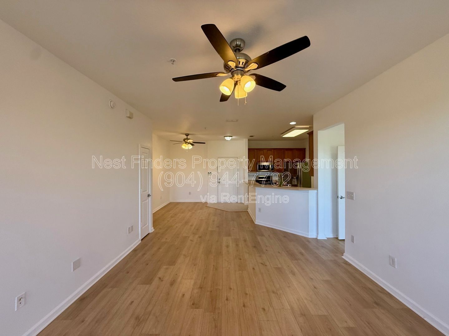 Beautiful 2-bedroom, 2-bathroom condo located in the highly desirable Campfield community. property image