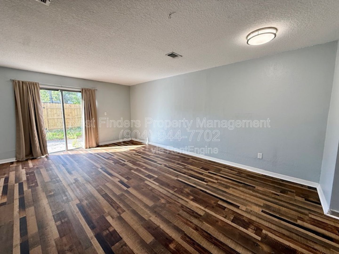 Nice 2-bedroom, 1.5-bathroom townhome for rent in Shadow Wood, offering over 1,100 square feet of living space property image