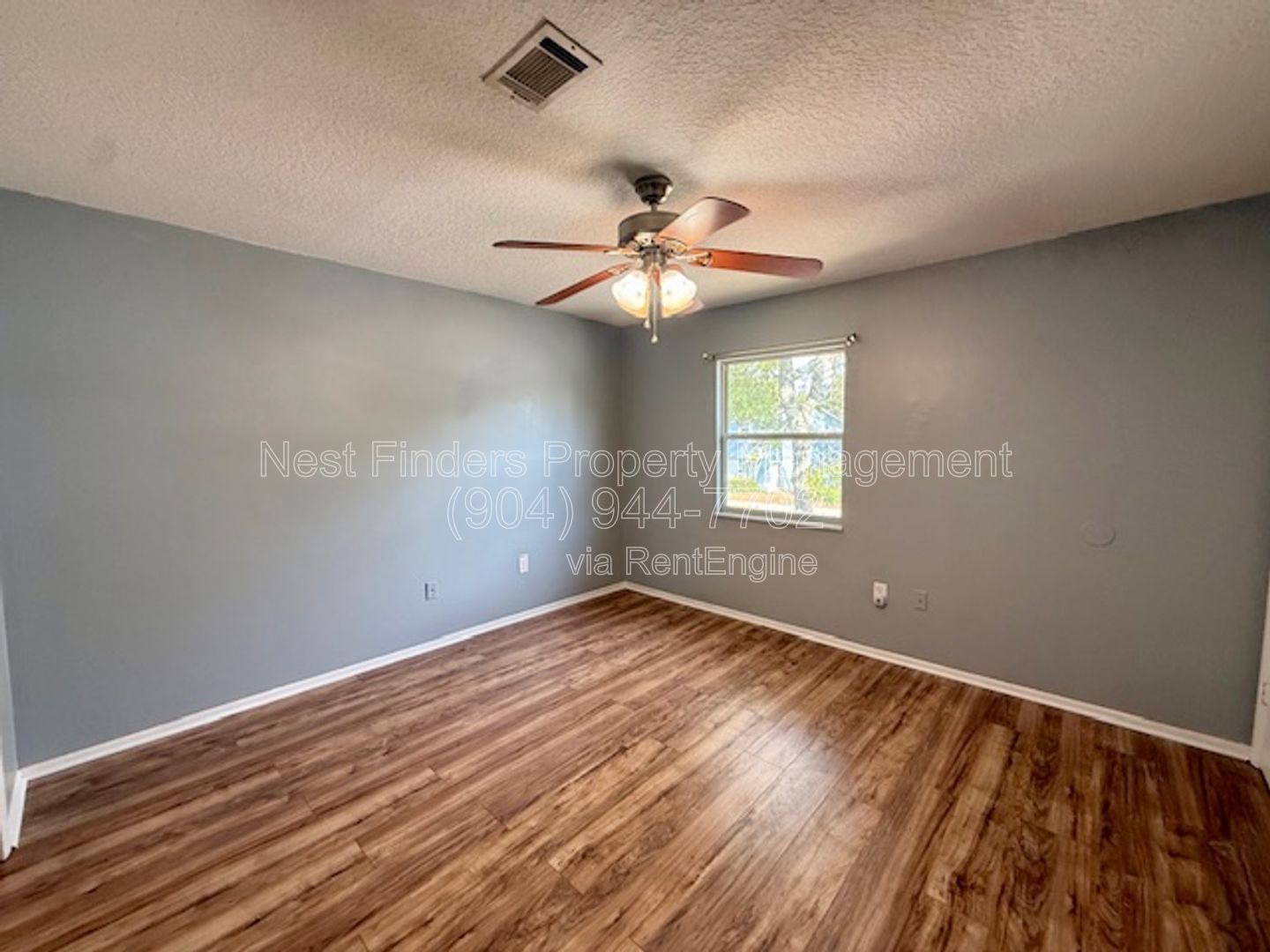 Nice 2-bedroom, 1.5-bathroom townhome for rent in Shadow Wood, offering over 1,100 square feet of living space property image