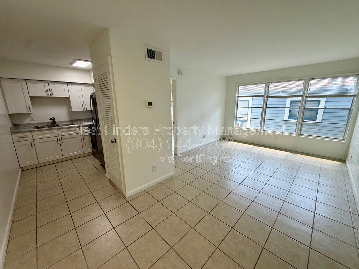 Cute duplex available! property image