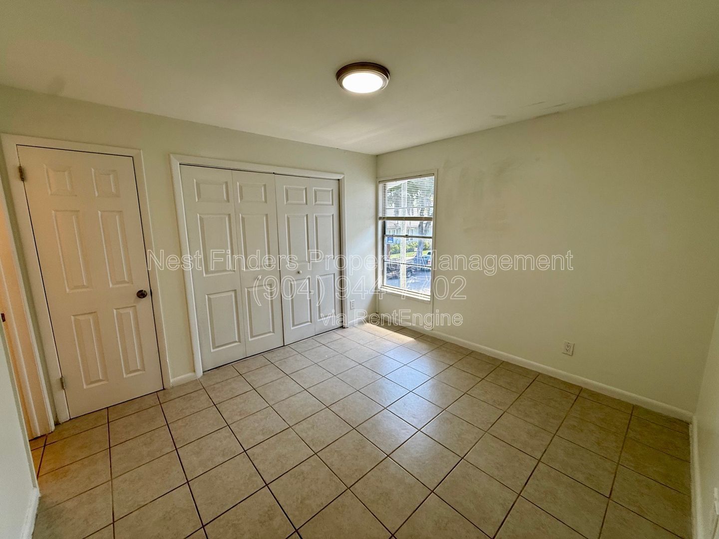 Cute duplex available! property image