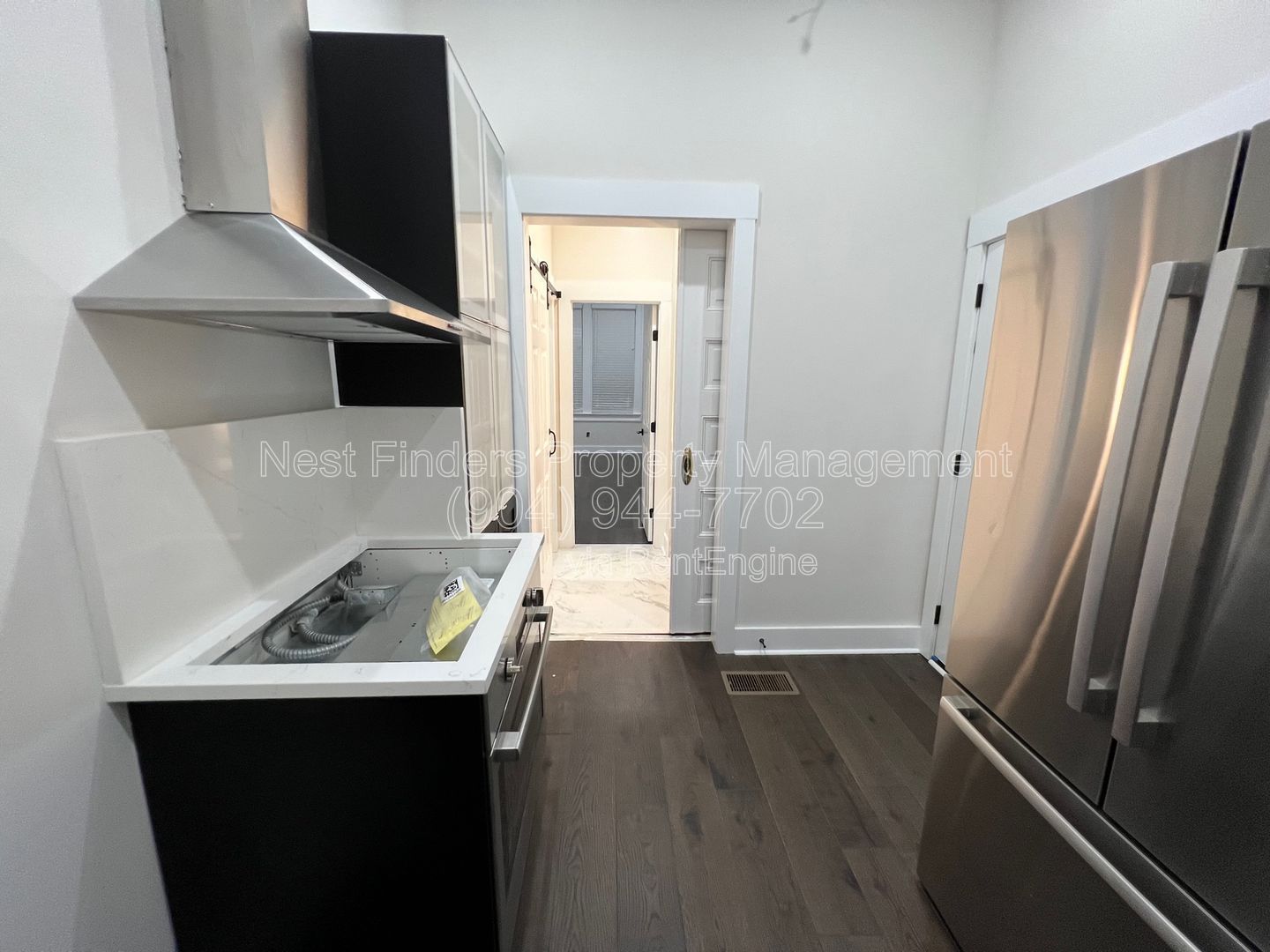 1 bedroom condo for rent near Memorial Park in Riverside! property image