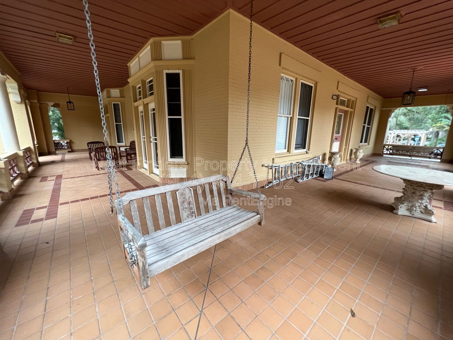 1 bedroom condo for rent near Memorial Park in Riverside! property image