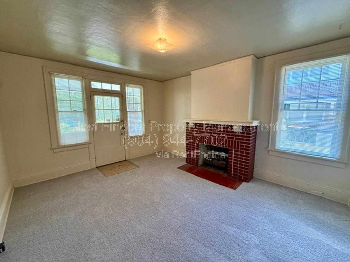 Charming 2-bedroom, 1-bath home located in the highly desirable Riverside neighborhood! property image