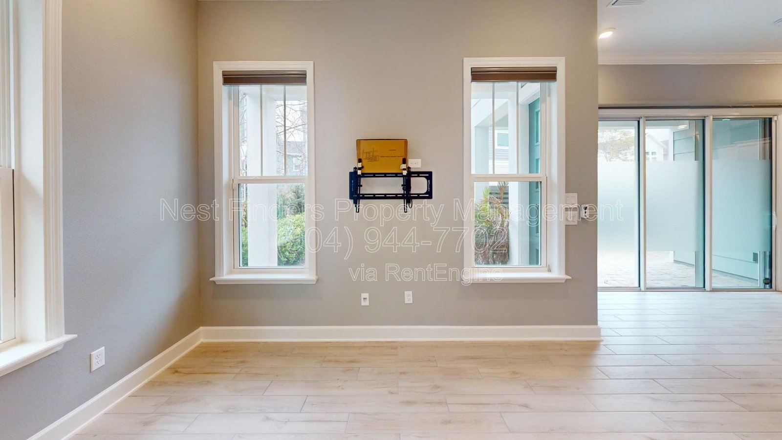 Single-family Courtyard Home nestled within David Weekley's exclusive enclave of Tidal Pointe! property image