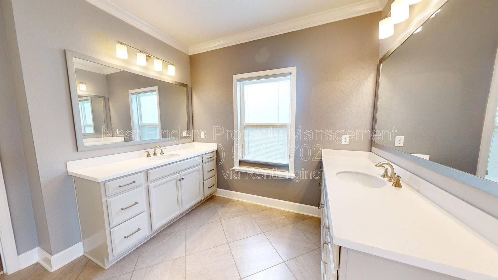 Single-family Courtyard Home nestled within David Weekley's exclusive enclave of Tidal Pointe! property image