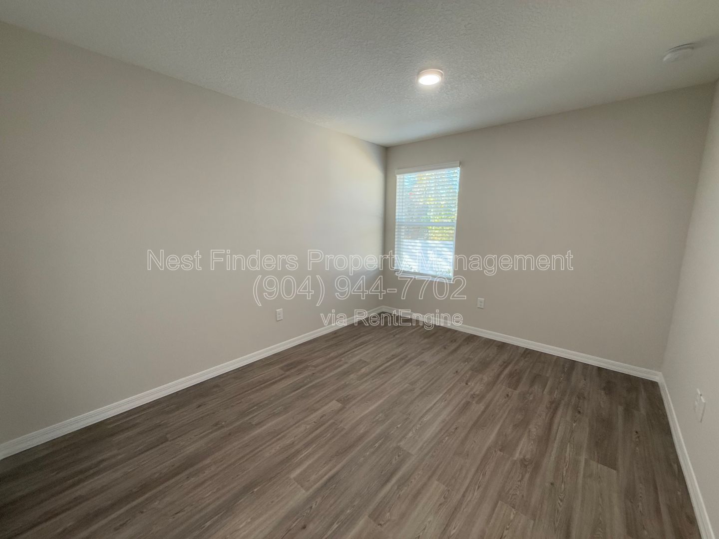 Brand New Condo for Rent in the Heart of Mandarin! property image