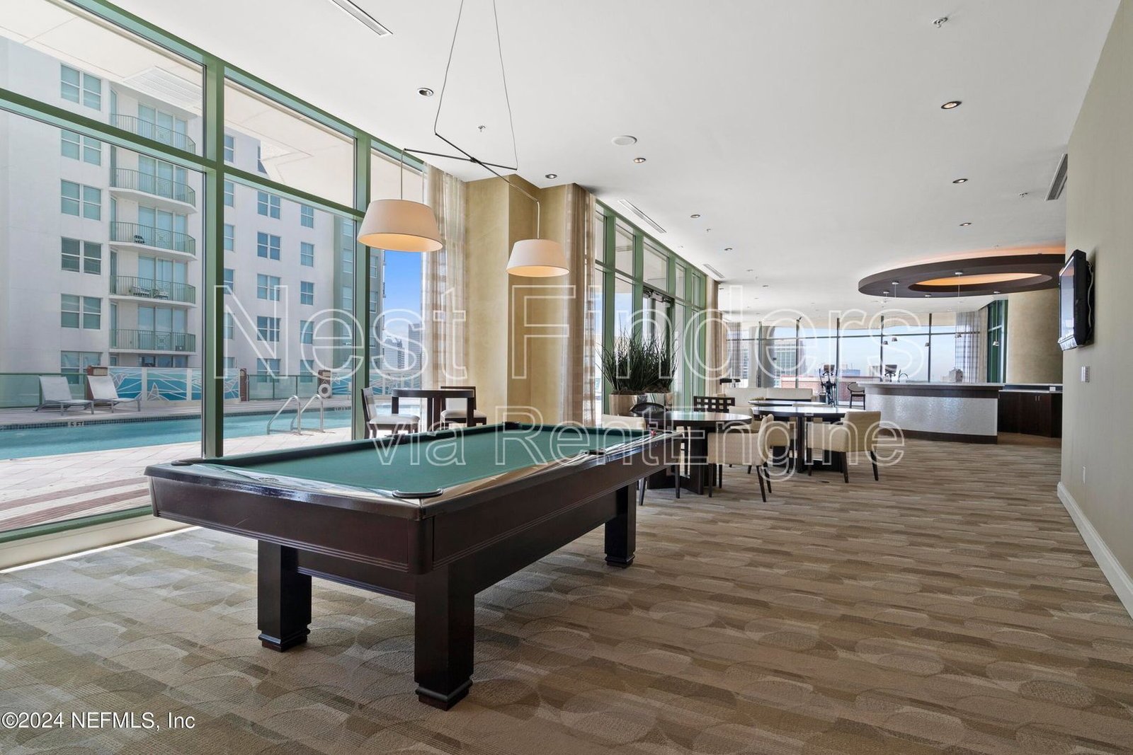 Stunning condo for rent at The Peninsula! property image