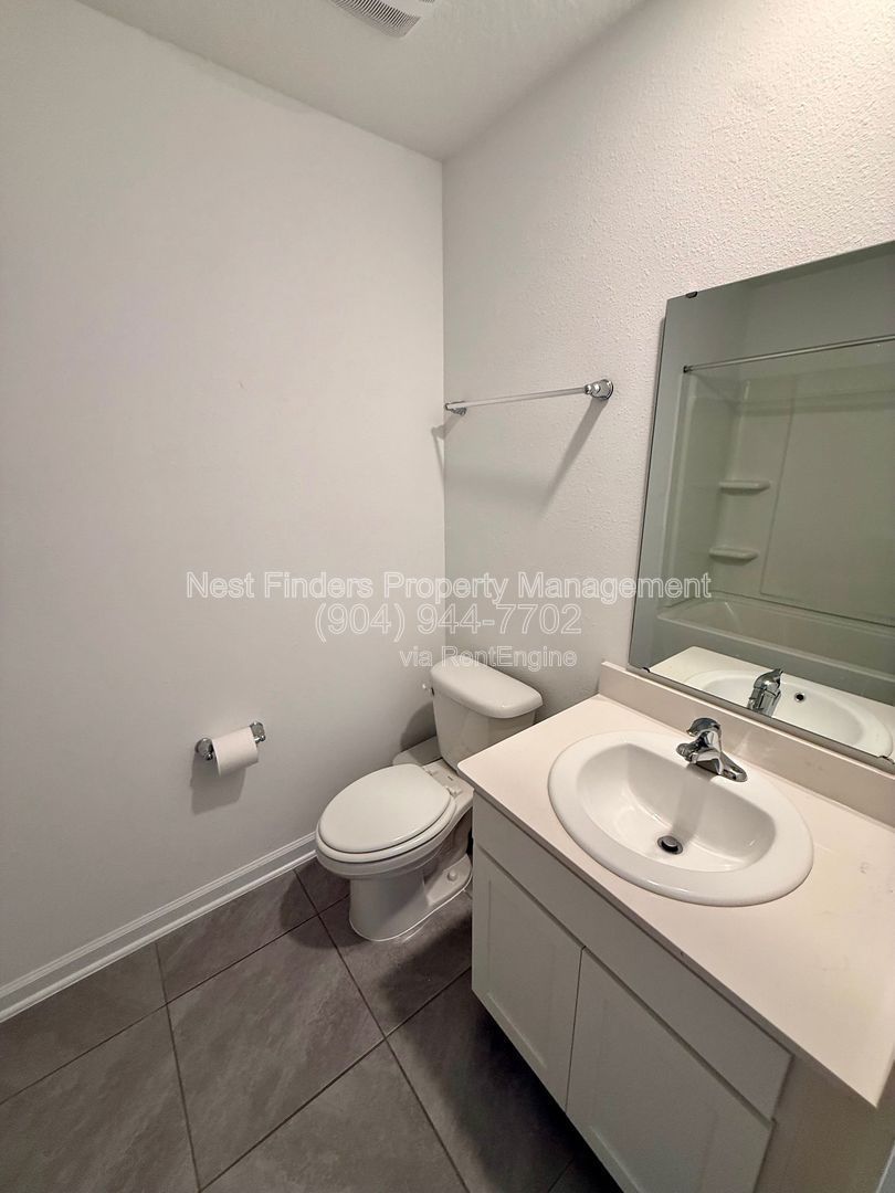 Beautiful Townhome in Stokes Landing – Just Minutes from Historic St. Augustine! property image