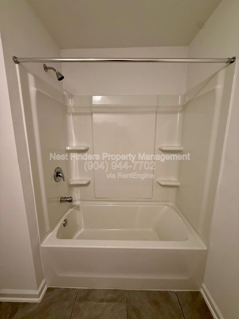 Beautiful Townhome in Stokes Landing – Just Minutes from Historic St. Augustine! property image