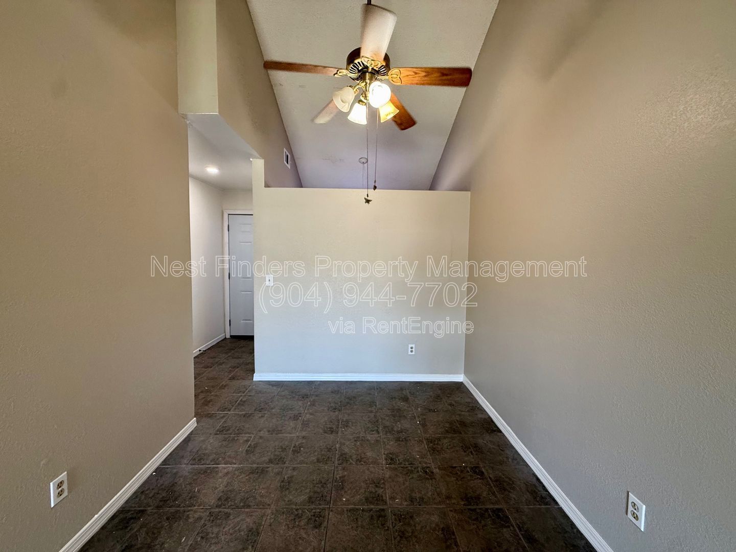 Charming 2-bedroom, 1-bath duplex offering just under 1,000 sq. ft. of comfortable living space. property image