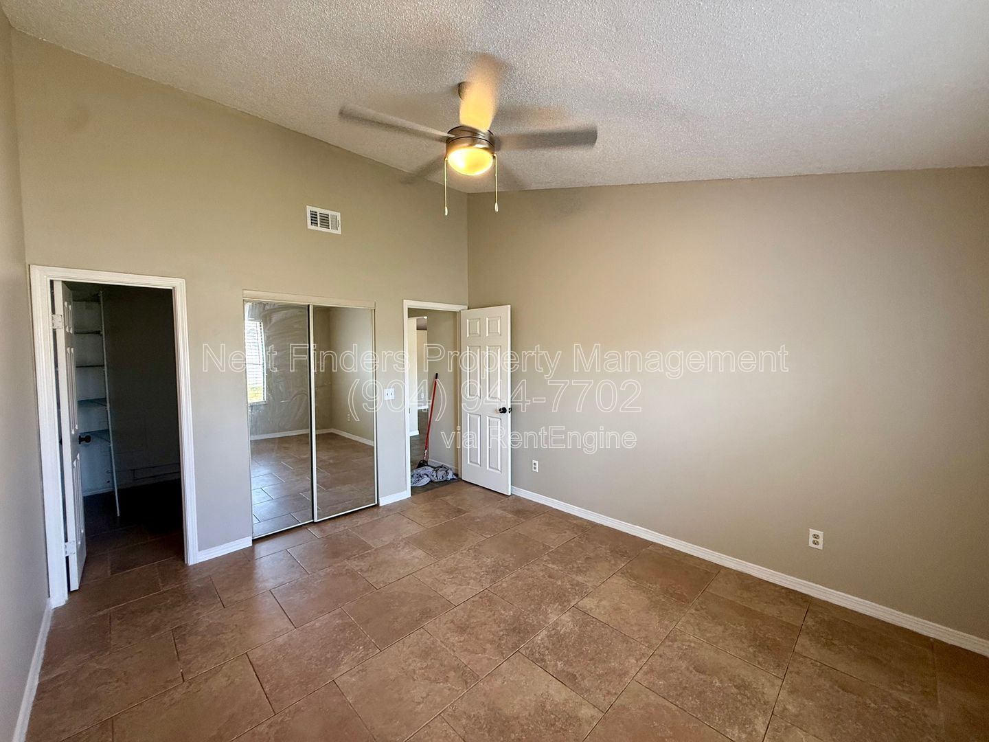 Charming 2-bedroom, 1-bath duplex offering just under 1,000 sq. ft. of comfortable living space. property image